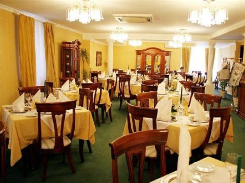 Monte-Nelly Hotel Bucarest Exterior foto